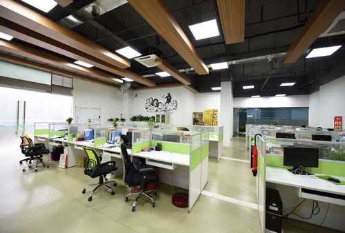 新车卡钳改色一般多少钱